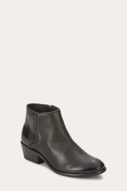Booties^Frye Carson Piping Bootie