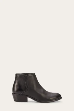 Booties^Frye Carson Piping Bootie