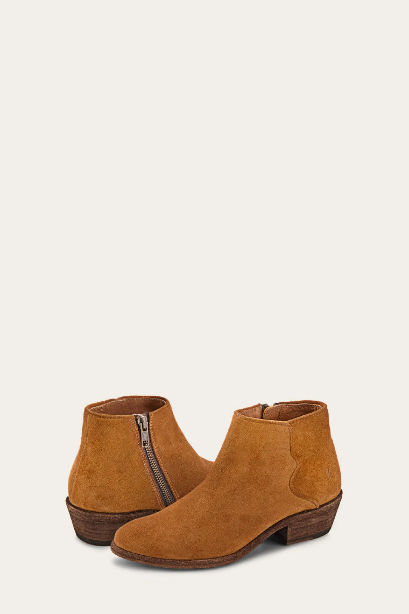 Booties^Frye Carson Piping Bootie